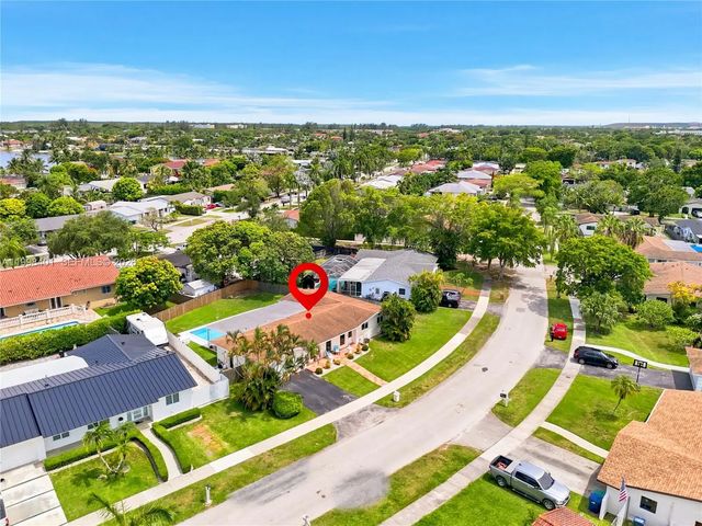 3 of 58 - 19911 Sw 84th Avenue, Cutler Bay, FL