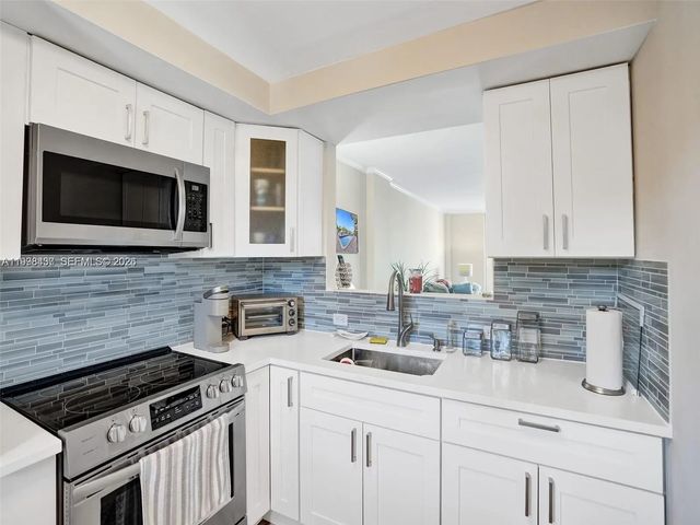 3 of 31 - 1777 Se 15th Street #217, Fort Lauderdale, FL