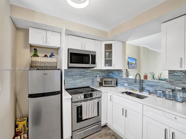 4 of 31 - 1777 Se 15th Street #217, Fort Lauderdale, FL