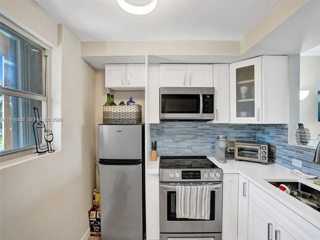 5 of 31 - 1777 Se 15th Street #217, Fort Lauderdale, FL