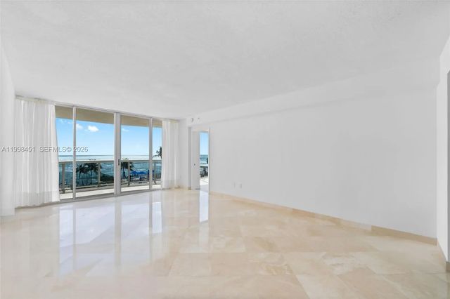 3 of 33 - 17555 Collins Avenue #406, Sunny Isles Beach, FL