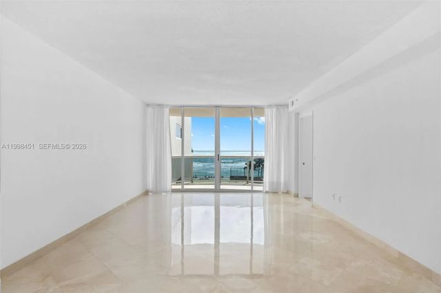 4 of 33 - 17555 Collins Avenue #406, Sunny Isles Beach, FL