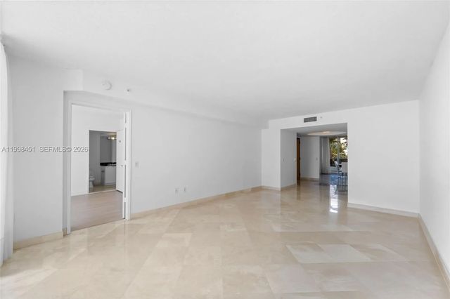 5 of 33 - 17555 Collins Avenue #406, Sunny Isles Beach, FL