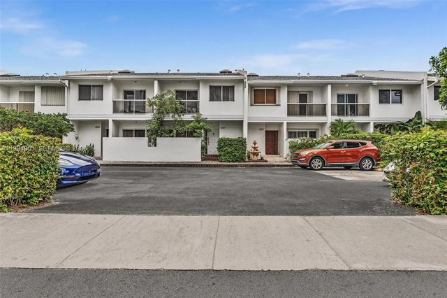 3601 Ne 168th Street #108, North Miami Beach