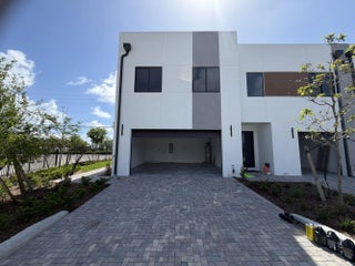 Photo of Listing #B26013980