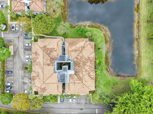 4 of 60 - 5265 Brisata Circle #p, Boynton Beach, FL