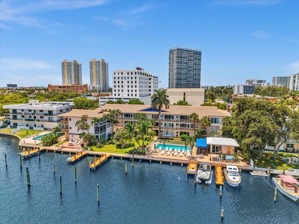 2000 Diana Drive #207, Hallandale Beach