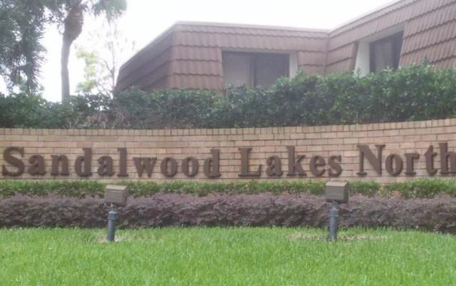 197 Charter Way, West Palm Beach
