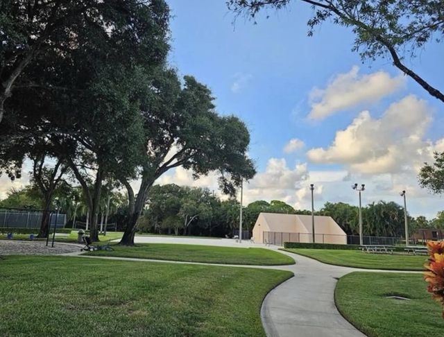 4 of 25 - 197 Charter Way, West Palm Beach, FL