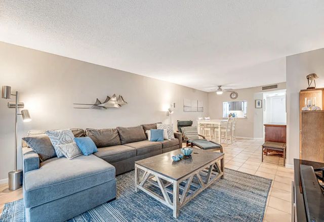 3 of 41 - 760 E Ocean Avenue #303, Boynton Beach, FL