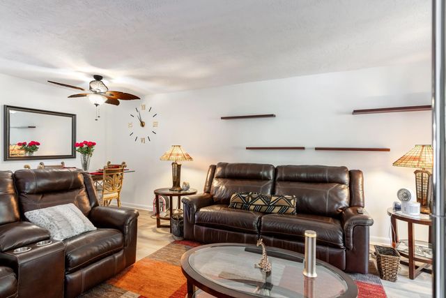 2801 Somerset Drive #411, Lauderdale Lakes