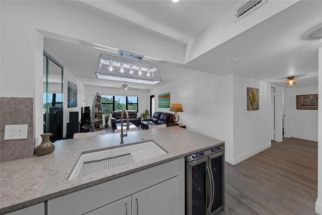 5 of 47 - 900 River Reach Drive #518, Fort Lauderdale, FL
