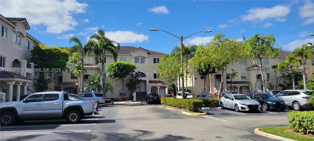 5 of 31 - 5640 Nw 115th Court #211, Doral, FL