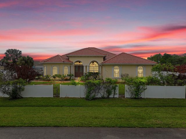 6444 Nw Frenze Street, Port St. Lucie