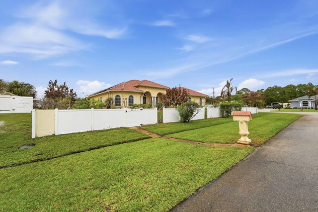 5 of 61 - 6444 Nw Frenze Street, Port St. Lucie, FL