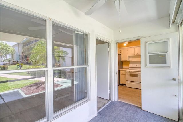 5 of 45 - 804 Se 7th Street #107, Deerfield Beach, FL