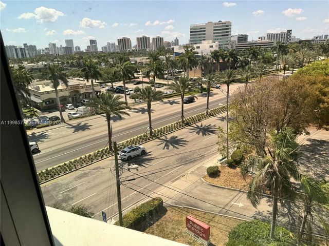 4 of 12 - 21290 Biscayne Boulevard #405, Aventura, FL