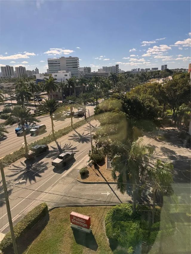 4 of 11 - 21290 Biscayne Boulevard #408, Aventura, FL