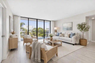 Photo of Listing #B26014752