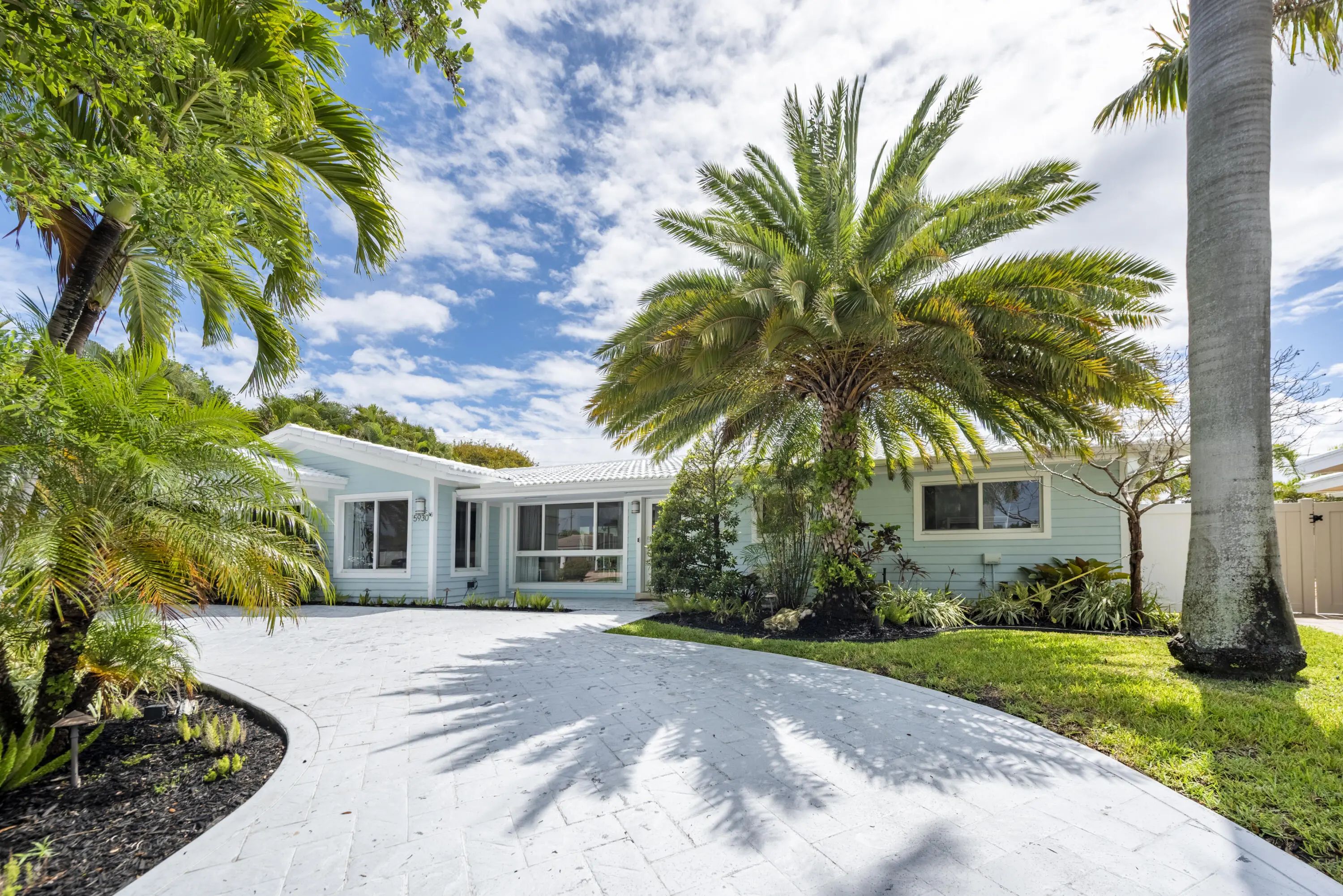 5930 Ne 21st Lane, Fort Lauderdale