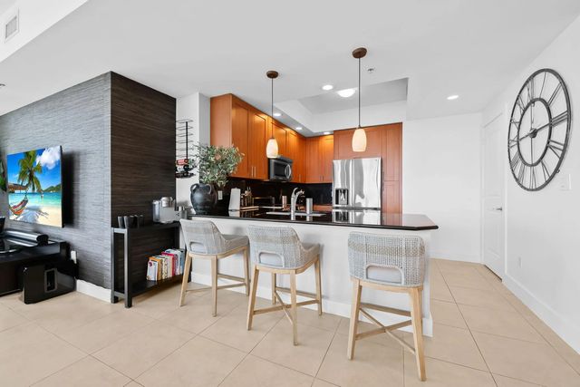 3 of 35 - 315 Ne 3rd Avenue #1506, Fort Lauderdale, FL