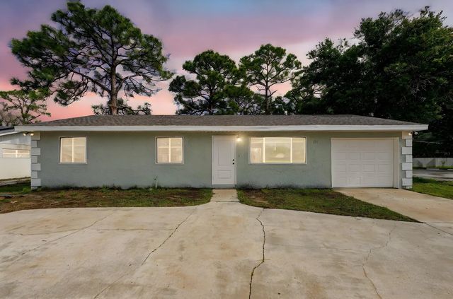 5 of 52 - 651 Se Port St Lucie Boulevard, Port St. Lucie, FL