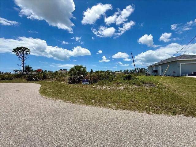3 of 10 - 6 Bill Court, , FL