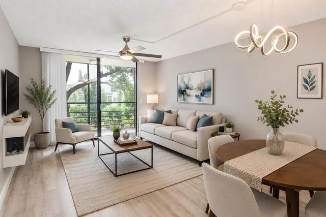 4640 W Lucerne Lakes Blvd W W #205, Lake Worth