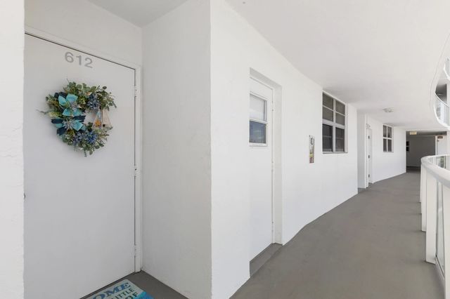 4 of 56 - 2731 Ne 14th Street Causeway Ne #apt 612, Pompano Beach, FL