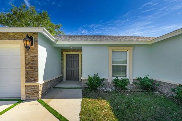 3 of 44 - 2372 Se Maslan Avenue, Port St. Lucie, FL
