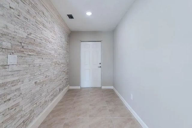 5 of 44 - 2372 Se Maslan Avenue, Port St. Lucie, FL
