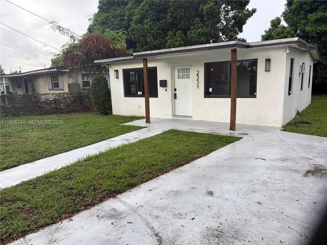 2351 Nw 152nd Terrace, Miami Gardens
