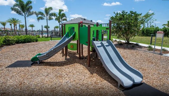 4 of 37 - 4843 Indio Trail, Lake Worth, FL