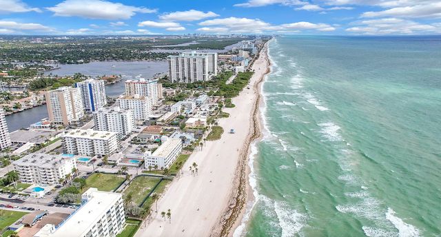 2 of 33 - 1701 S Ocean Drive #203, Hollywood, FL
