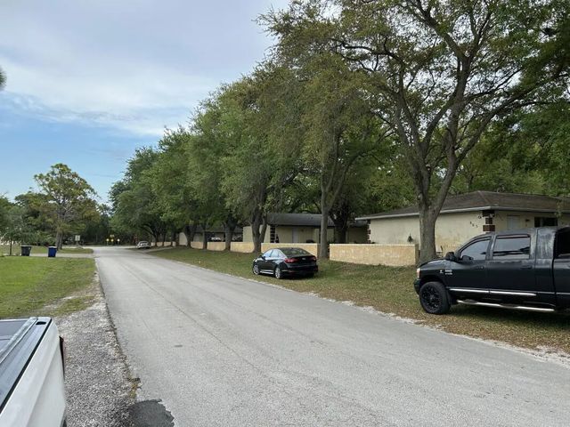 3 of 10 - 801 King Orange Drive, Fort Pierce, FL