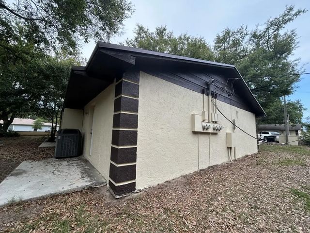 5 of 10 - 801 King Orange Drive, Fort Pierce, FL