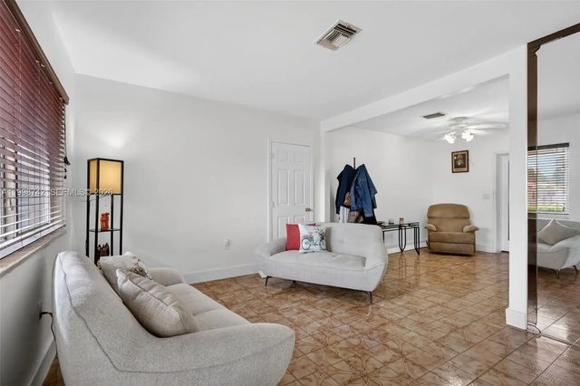 2 of 42 - 733 W 33rd Street, Hialeah, FL