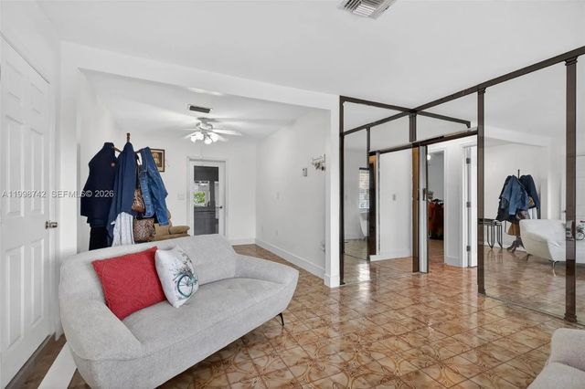 4 of 42 - 733 W 33rd Street, Hialeah, FL