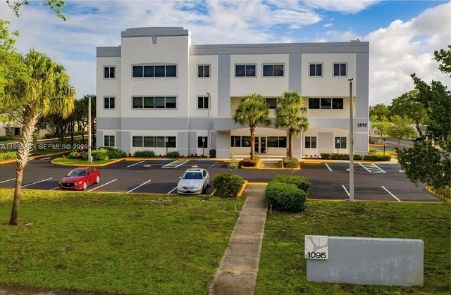 1095 Nw Broken Sound Parkway Nw #307, Boca Raton