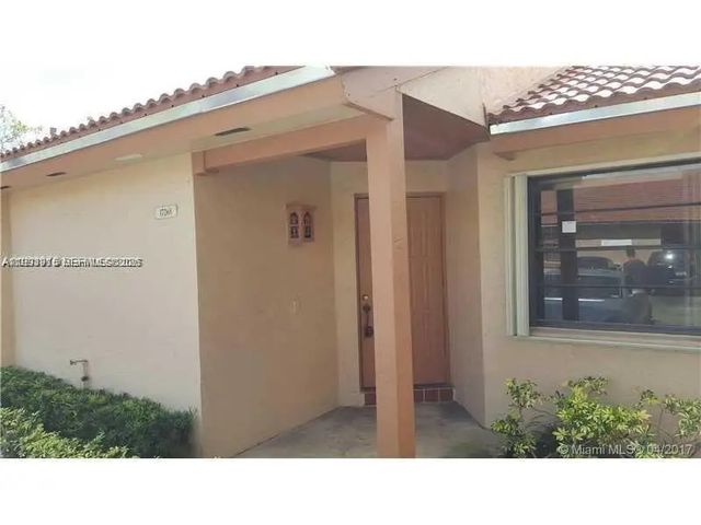 17268 Nw 60th Court, Hialeah