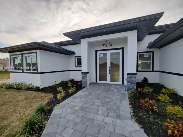 716 Nw 37th Avenue, Cape Coral