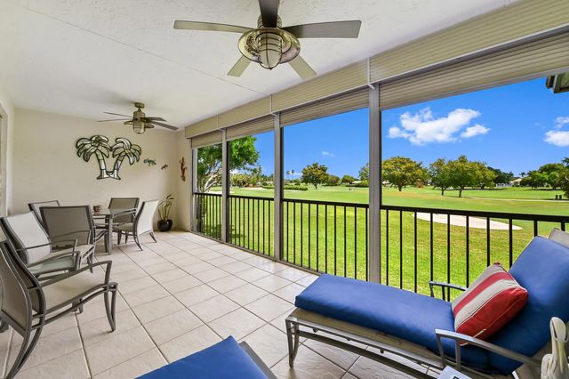3 of 37 - 11618 Briarwood Circle #4, Boynton Beach, FL
