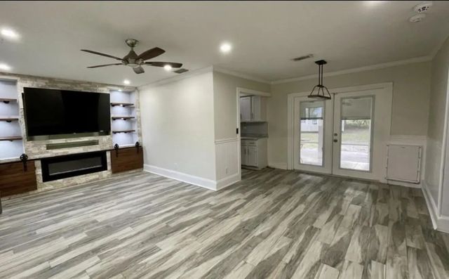 3 of 14 - 1818 Se Vesthaven Court, Port St. Lucie, FL