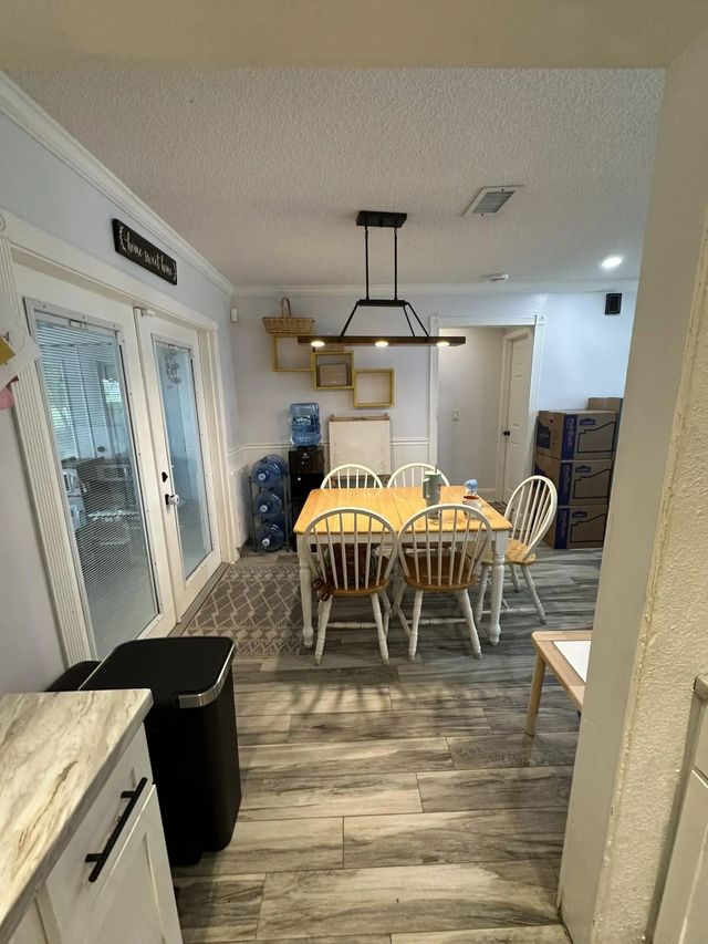 4 of 14 - 1818 Se Vesthaven Court, Port St. Lucie, FL