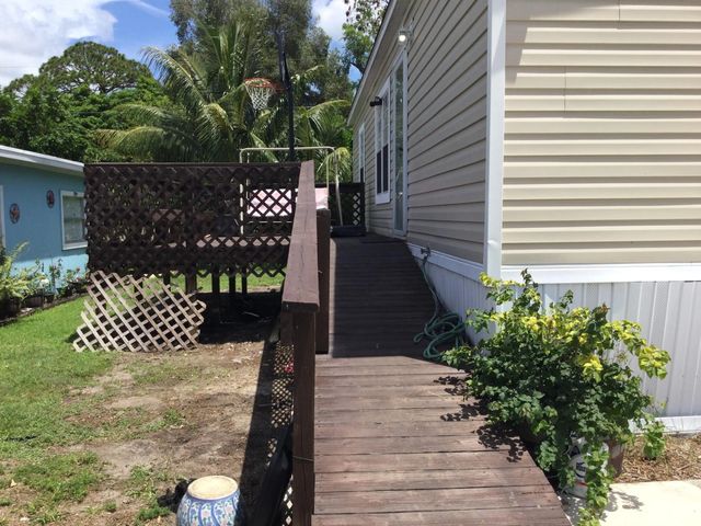 2 of 25 - 5000 Se Federal Highway #82, Stuart, FL