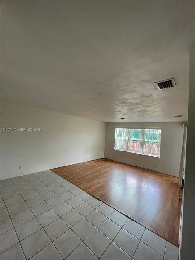 4 of 18 - 870 Ne 212th Terrace #3, Miami, FL
