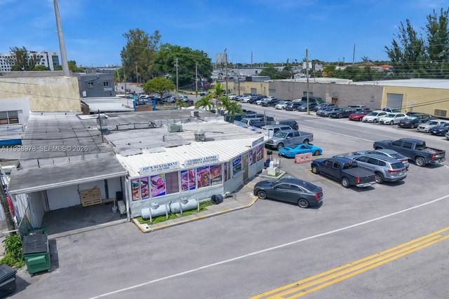 4 of 8 - 3300 S River Drive, Miami, FL