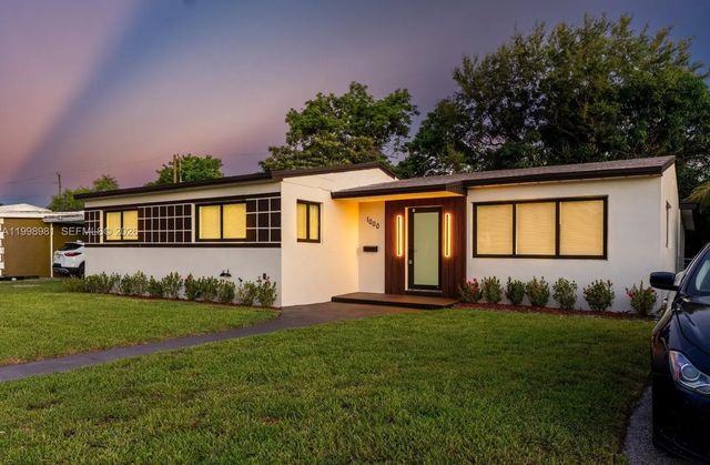 1000 Nw 198th Street, Miami Gardens