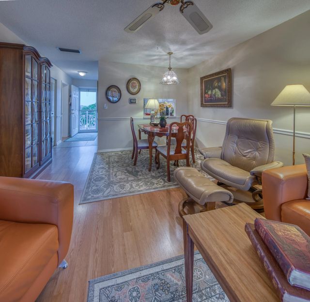 2 of 34 - 2728 N Garden Dr Drive N #413, Lake Worth, FL