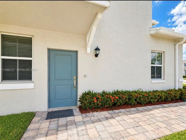 3 of 15 - 823 Se 17th Street, Homestead, FL